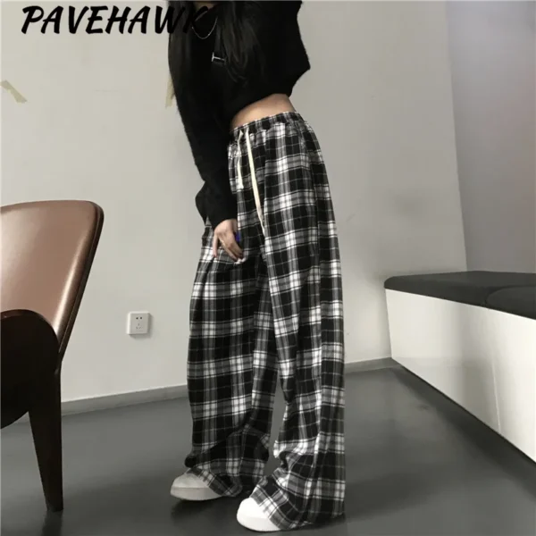 Women Black Plaid Wide Leg Pants Casual Hip Hop Elastic Waist Pockets Baggy Trousers Loose Vintage Y2K Sweatpants Streetwear