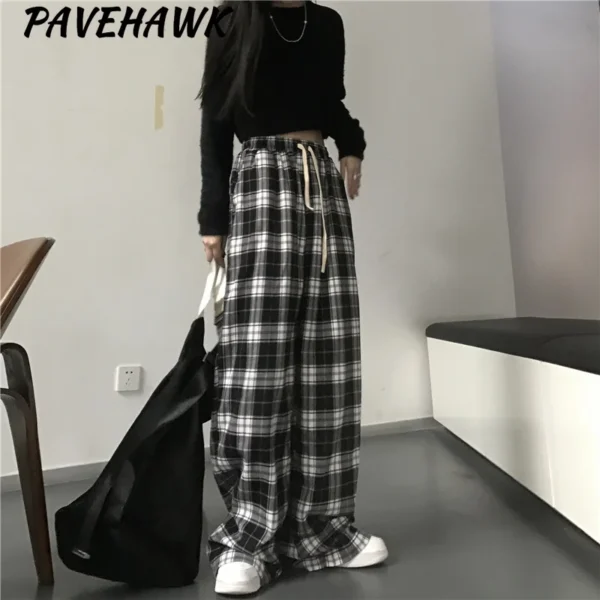 Women Black Plaid Wide Leg Pants Casual Hip Hop Elastic Waist Pockets Baggy Trousers Loose Vintage Y2K Sweatpants Streetwear - Image 2