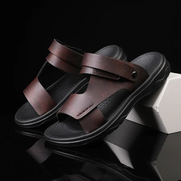 Men Sandals Summer Leisure Beach Holiday Outdoor Male Retro Comfortable Casual Sandals leather Men Flip Flops - Image 4